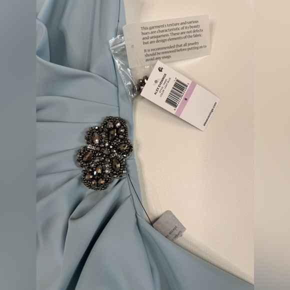 NWT Alex Evening Side Ruched Slimming Cocktail Dress Size 6 - Picture 7 of 13